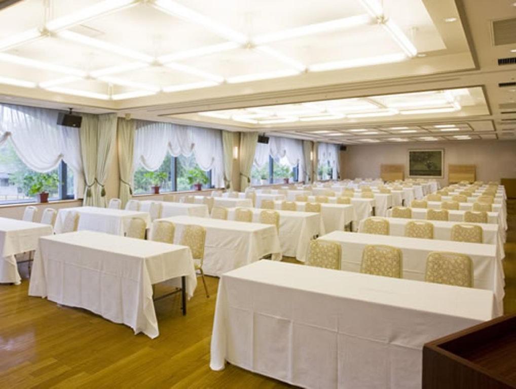 Hotel Tsubakikan Honkan Matsuyama  Exterior photo